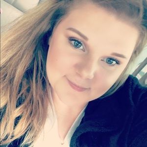 Meet your Posher, Victoria